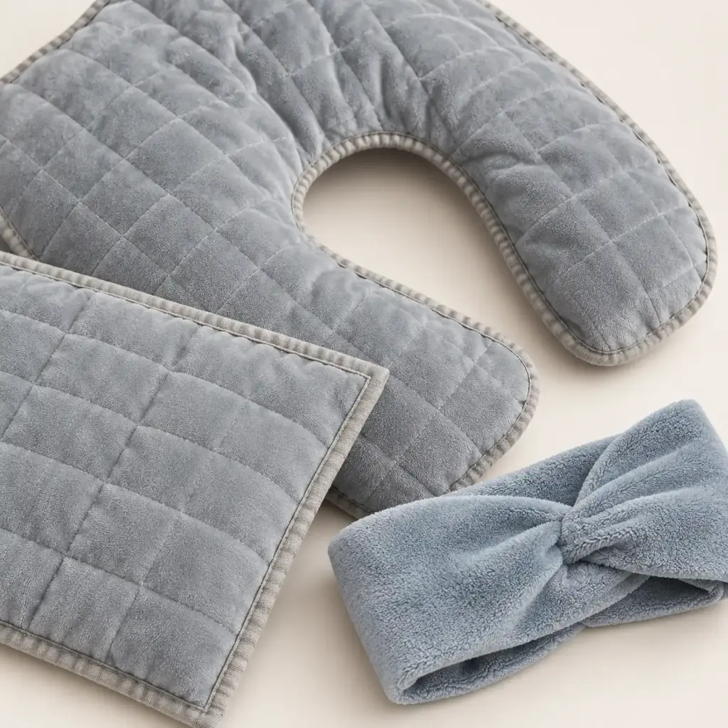 Kit télétravail lesté : coussin, collier et bandeau – détail de la matière